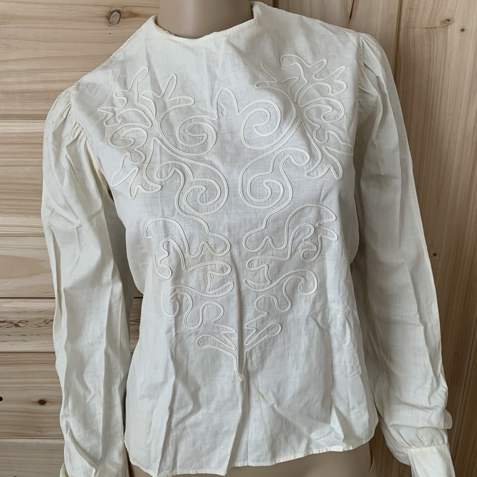 Unusual Find! Early 1900s Cotton Spring Summer Blouse With Piping Detail