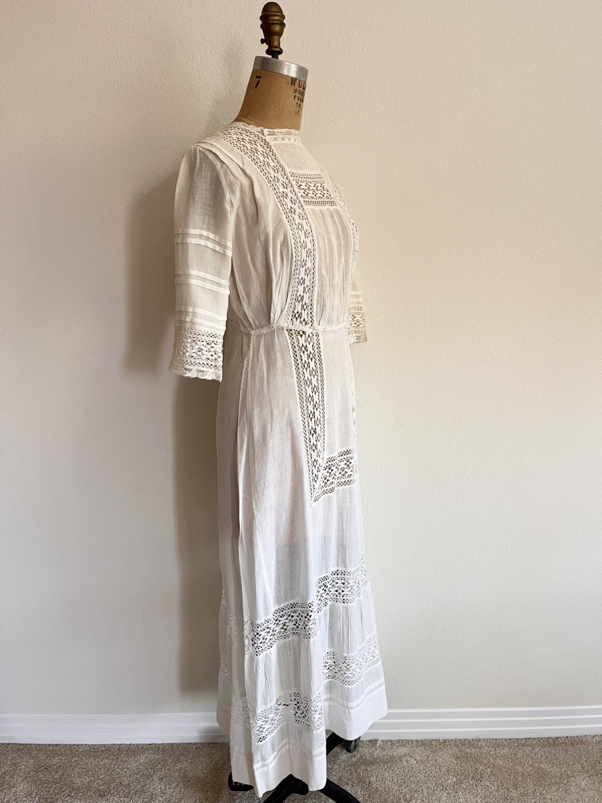Antique Edwardian White Cotton Lawn Dress Tea Gown Wedding Dress Good Cond Small
