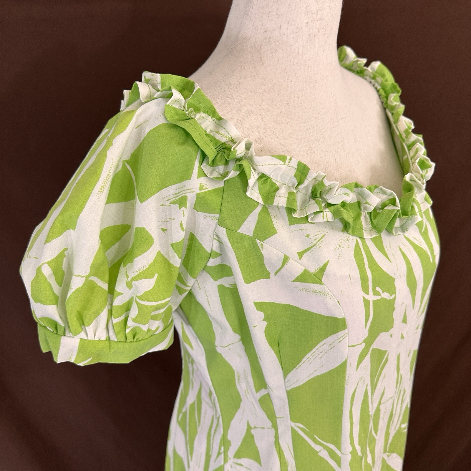 Handmade Polynesian-Style Dress Tiki Aloha Hawaiian M/L Green Bamboo