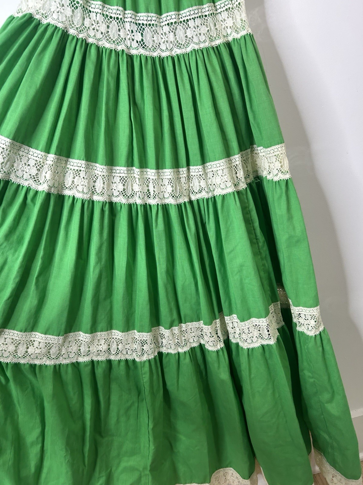 Vintage 1970’s Denise L Dress Women’s Green Halter Lace Maxi Everyday