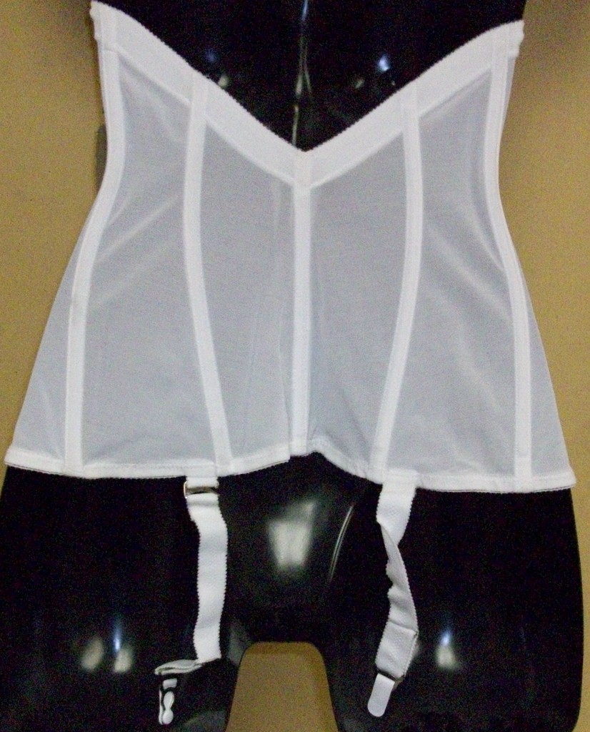 NWT Vintage old stock LADY MARLENE 000986 White CORSET with GARTER BELT Sz- 38 C