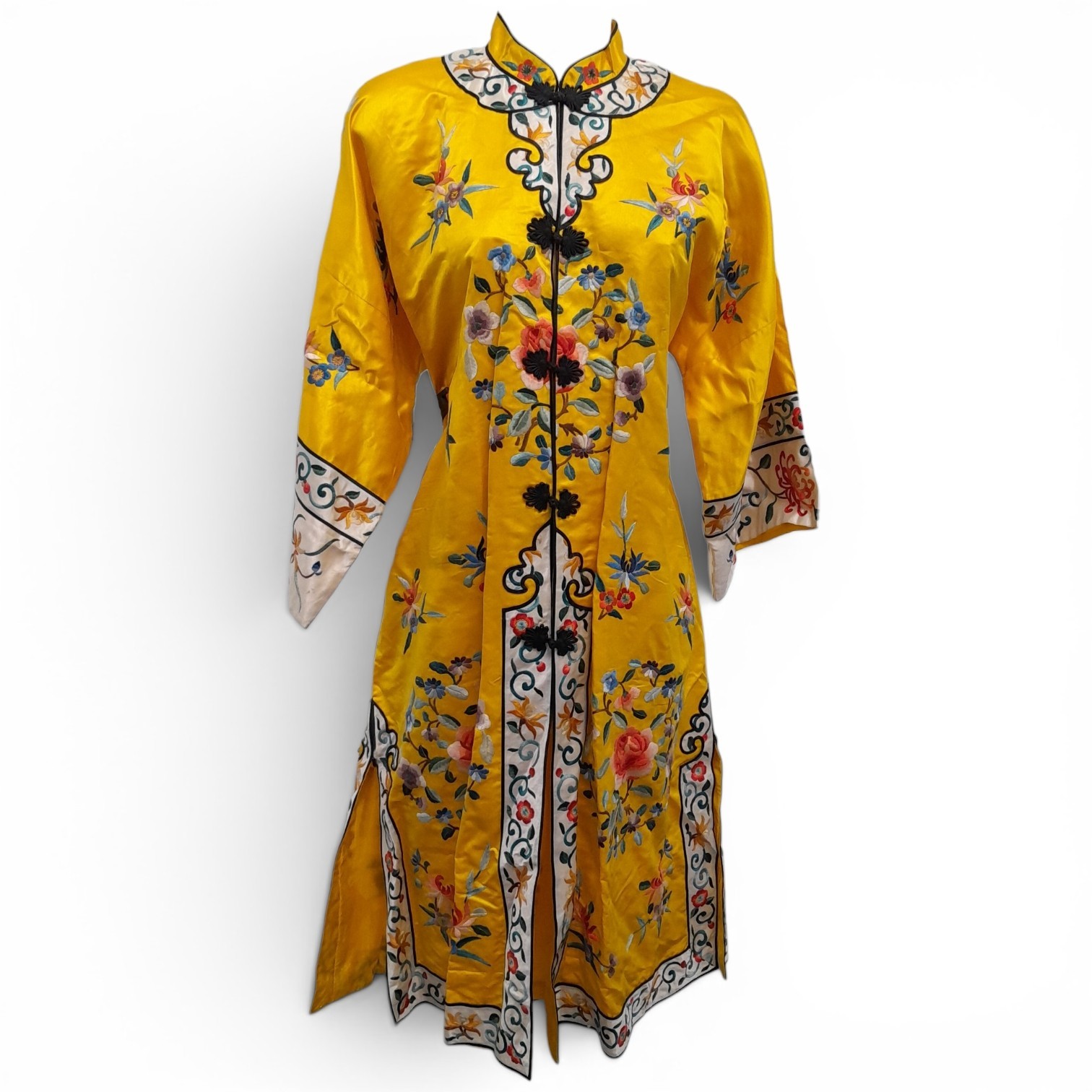 Vintage 1960s Chinese Embroidered Silk Robe-Yellow Floral-Size Medium