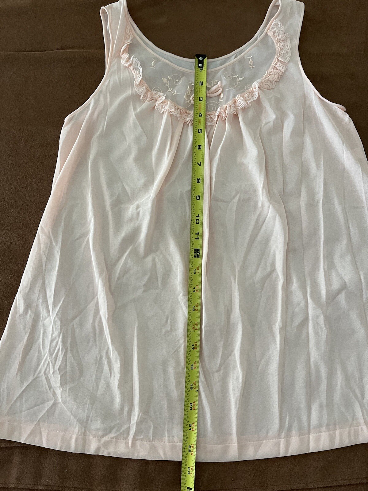 LORRAINE Peach Sleeveless Embroidered Floral Lace Neck Nightie Nightgown S VTG