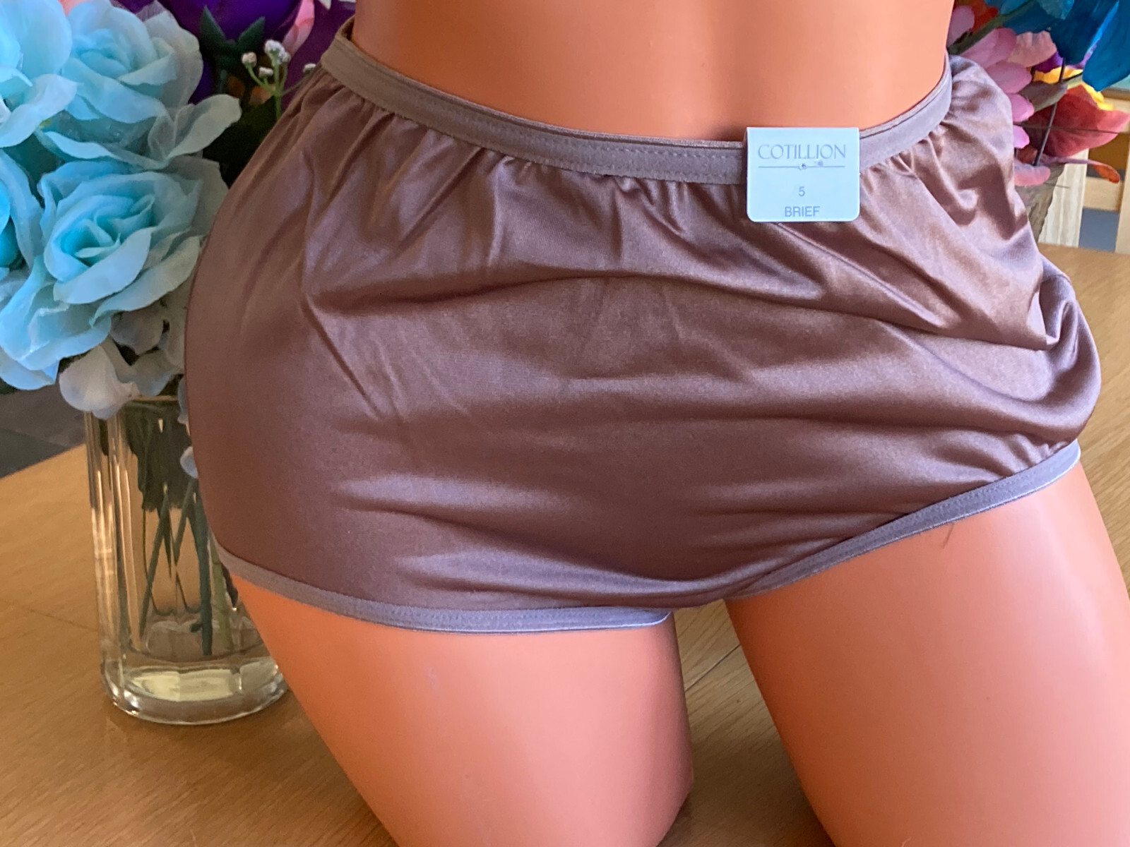 923 COTILLION 5/Small Espresso Silky Shiny SATIN All Nylon Brief Panty NWT VTG