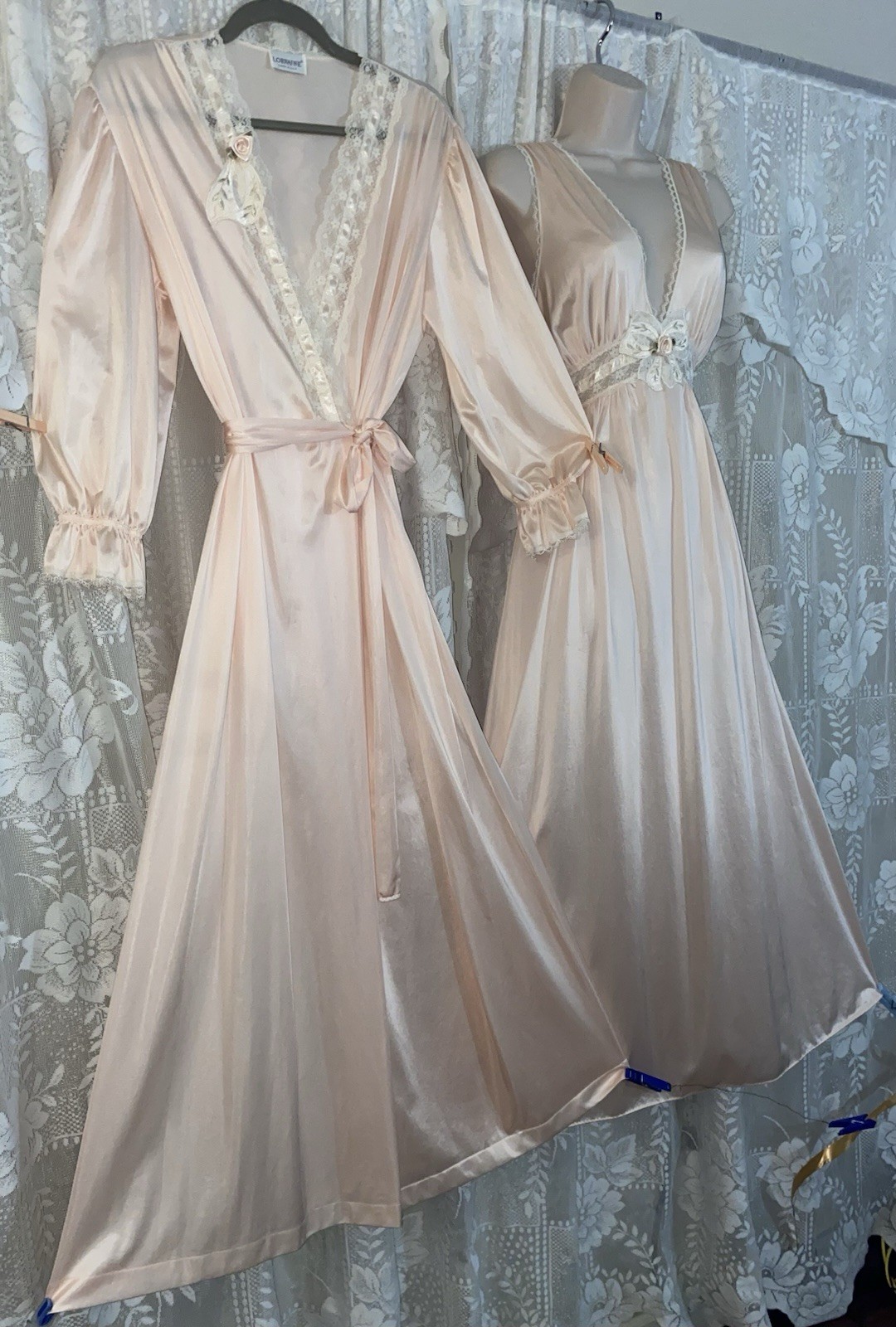 VTG S M FANCY LORRAINE PEACH SOFT Nylon WRAP Peignoir Robe Nightgown w Lace SET