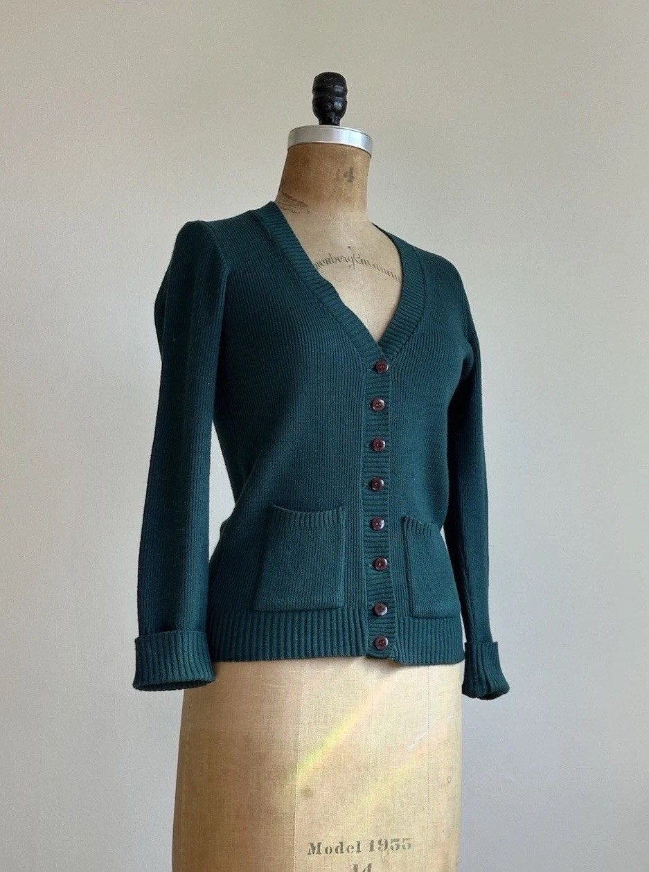 1960s 70s Vintage Volup Deep Forest Green Button Pocket Cardigan Sweater M