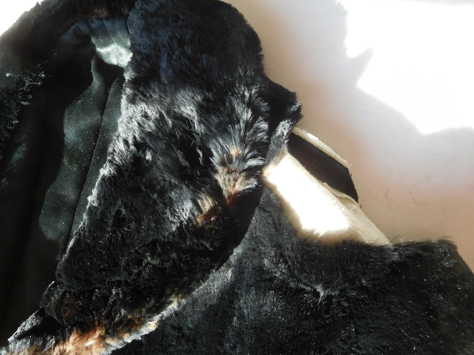 Real FUR BEAVER CAPE capelet black CUTTER DAMAGED ruched pocket satin lining