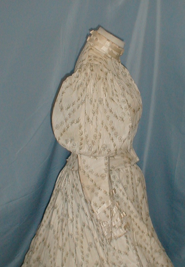 Pretty Antique Dress Victorian 1890 Blue Cornflower Print Puffed Sleeves