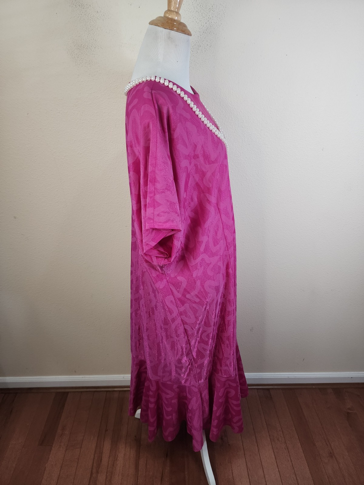 Risa Ann Vintage Midi Shift Dress Shift Size 24.5 Attached Necklace Magenta