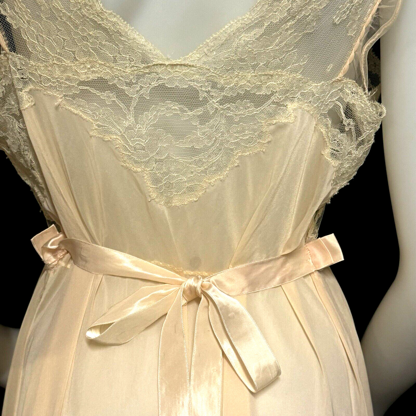 VTG 40s LUXITE by Holeproof SHEER Nylon Pink Peach Long Nightgown Ivory Lace 38