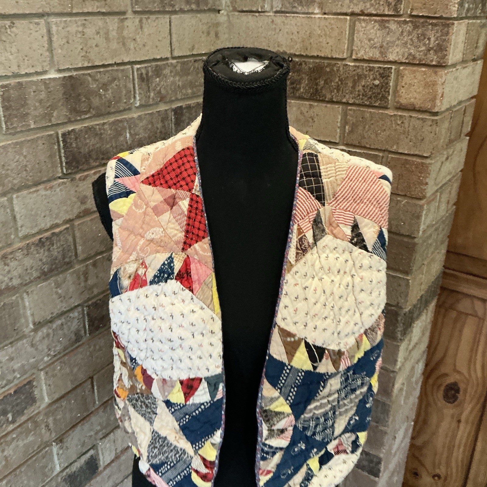 70s VTG Handmade Patchwork Quilt Vest Boho Folk Art Reversible Size M/L #31E4