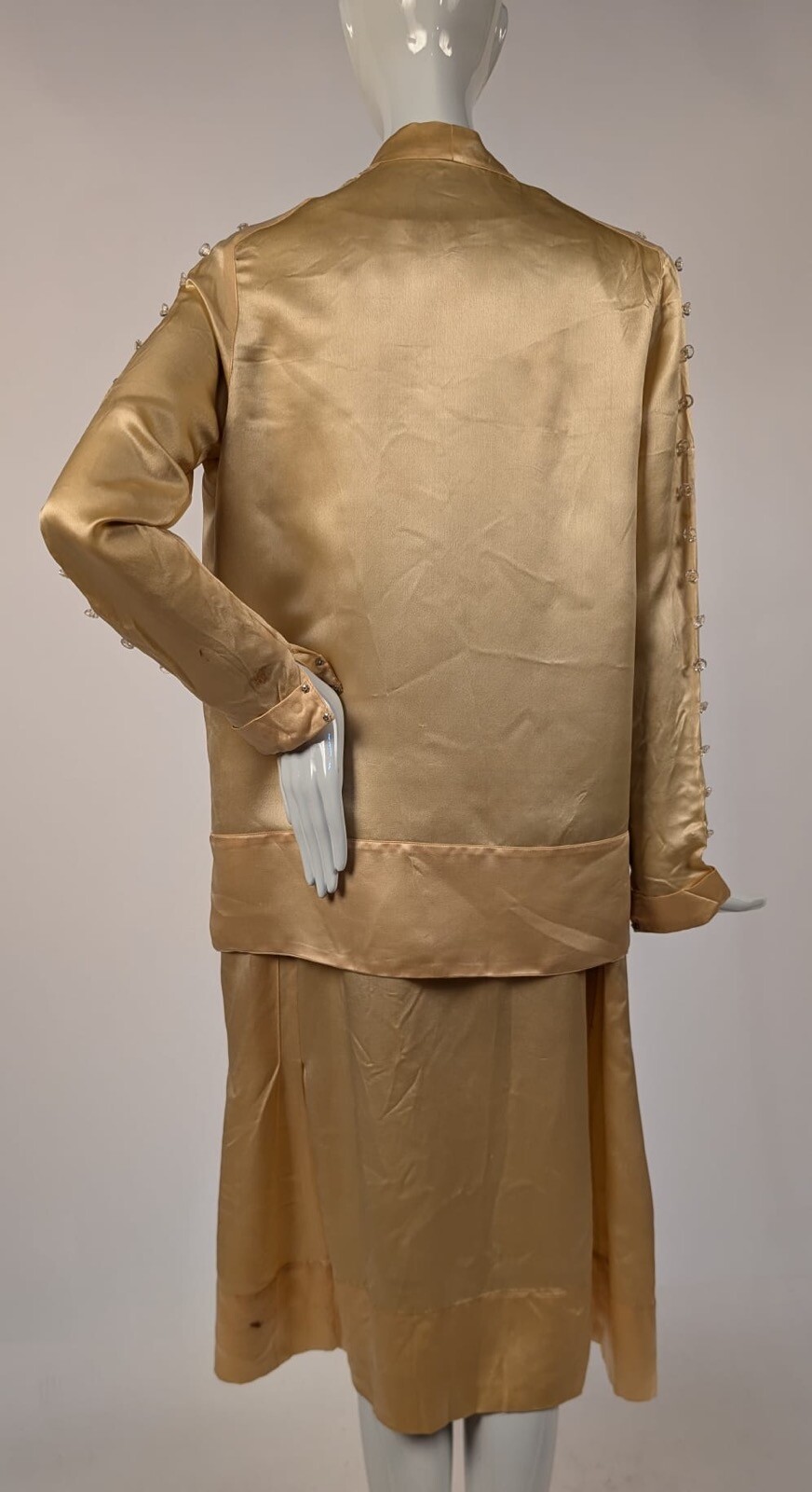 FLAPPER 1920’S YELLOW SILK SATIN DRESS W CUTOUT DETAILED POCKET