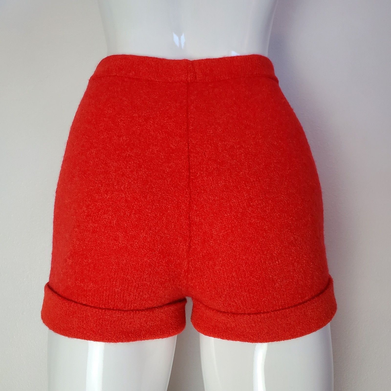 Vintage 60s Full Fashioned Red Wool Knit Shorts