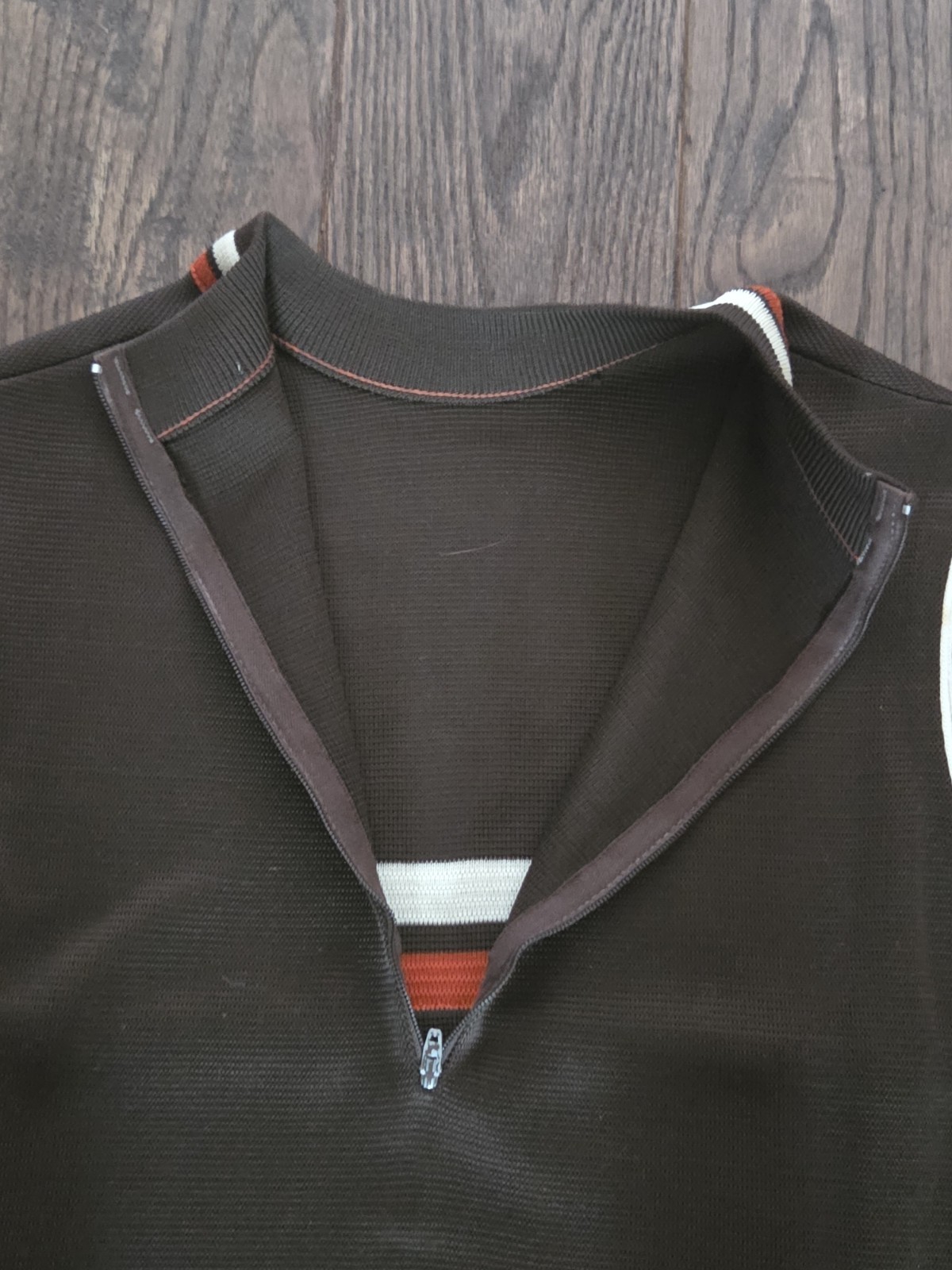 🤎Vintage Brown Sleeveless Knit Shift Dress Orange White Stripe Quarter Zip Mod