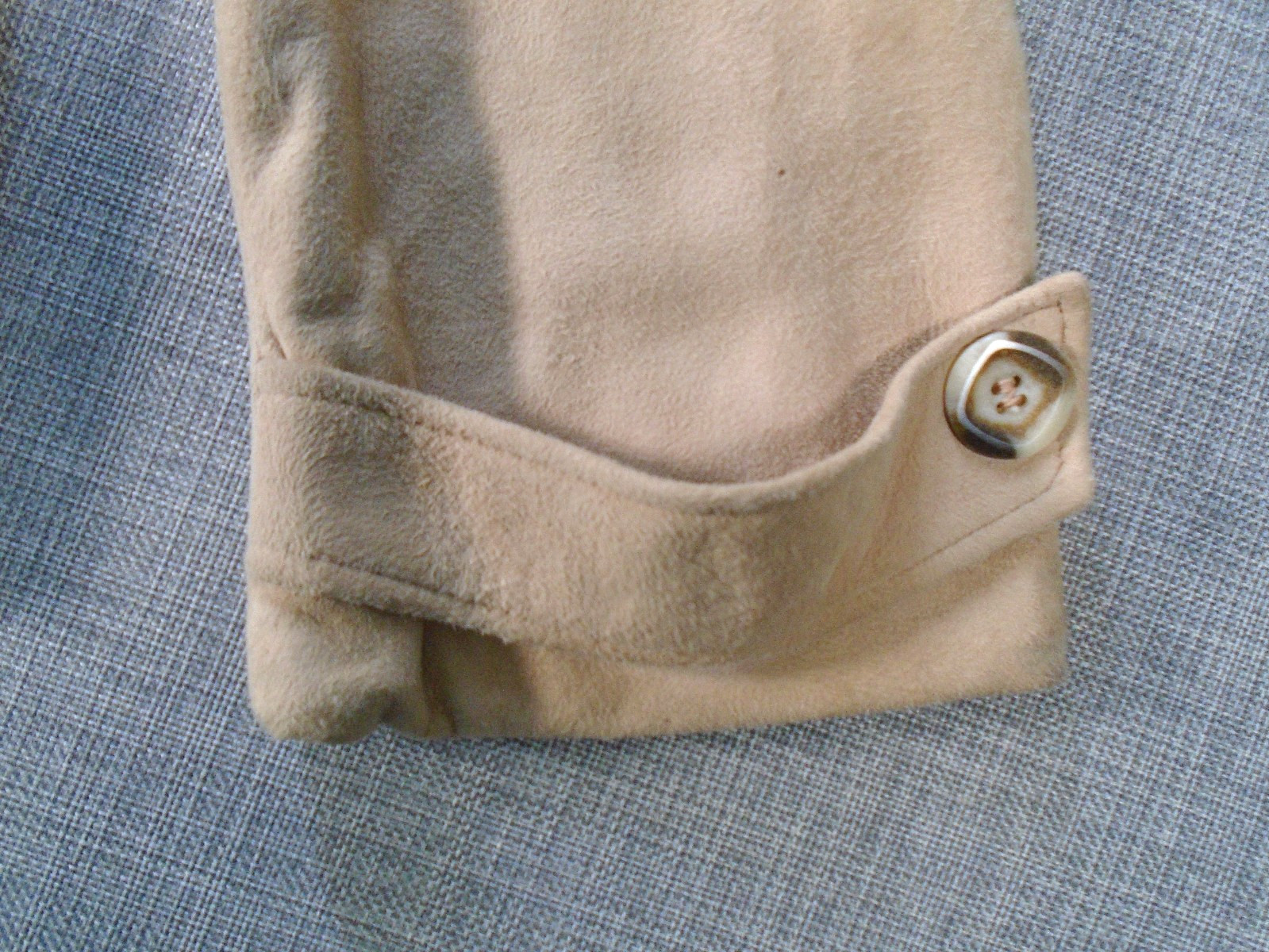 Leathers by New England Women&rsquo;s Jacket Vintage 19&Prime; x 25&Prime; Made in USA, Has Wear