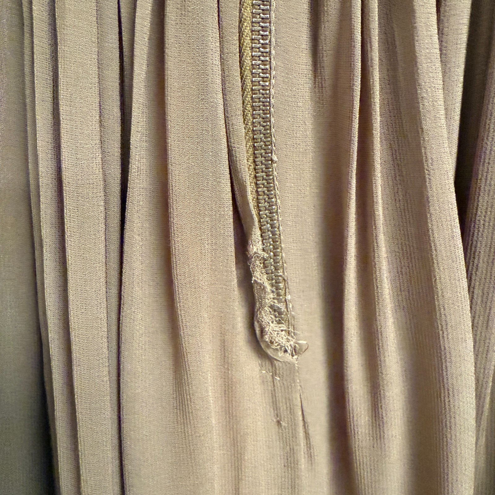 Vintage 50s Chiffon Full Pleated Light Brown Taupe Skirt Small