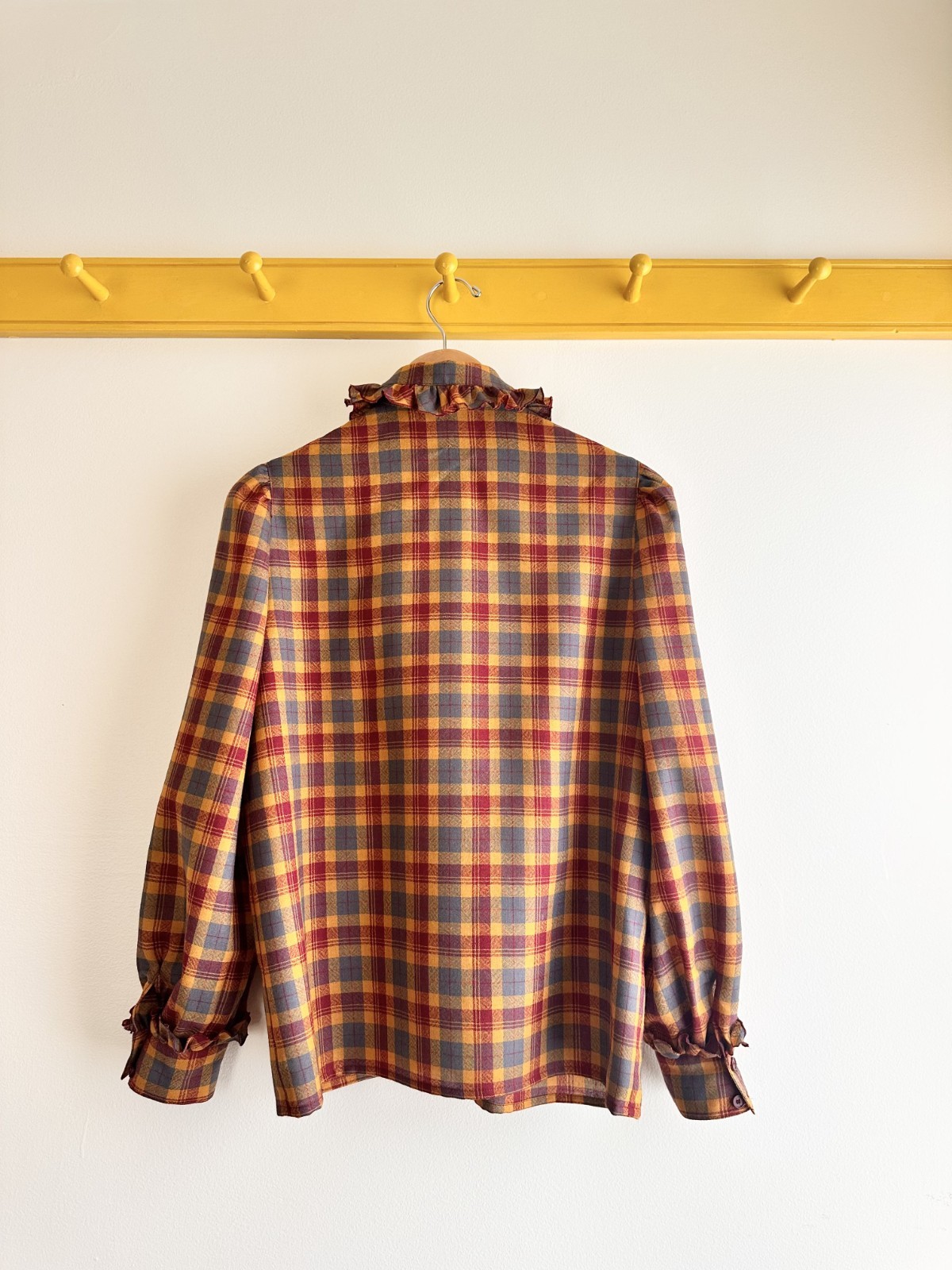Vintage 70s GUY LAROCHE Paris fine wool plaid ruffle collar blouse top shirt S M