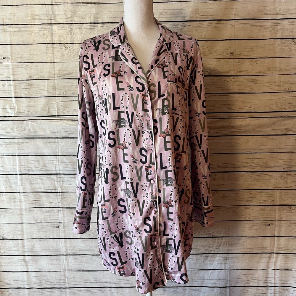 RARE Victoria&rsquo;s Secret Pink and Black LOVE Letter Print Sleep Shirt