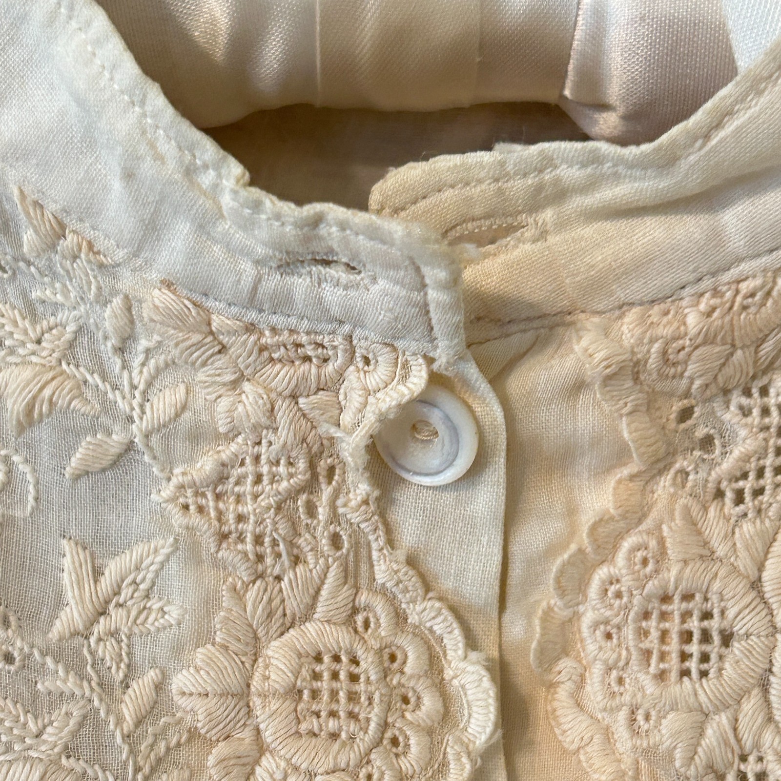 READ Antique 1800s Victorian Romantic Edwardian Blouse Lace Mutton Sleeve