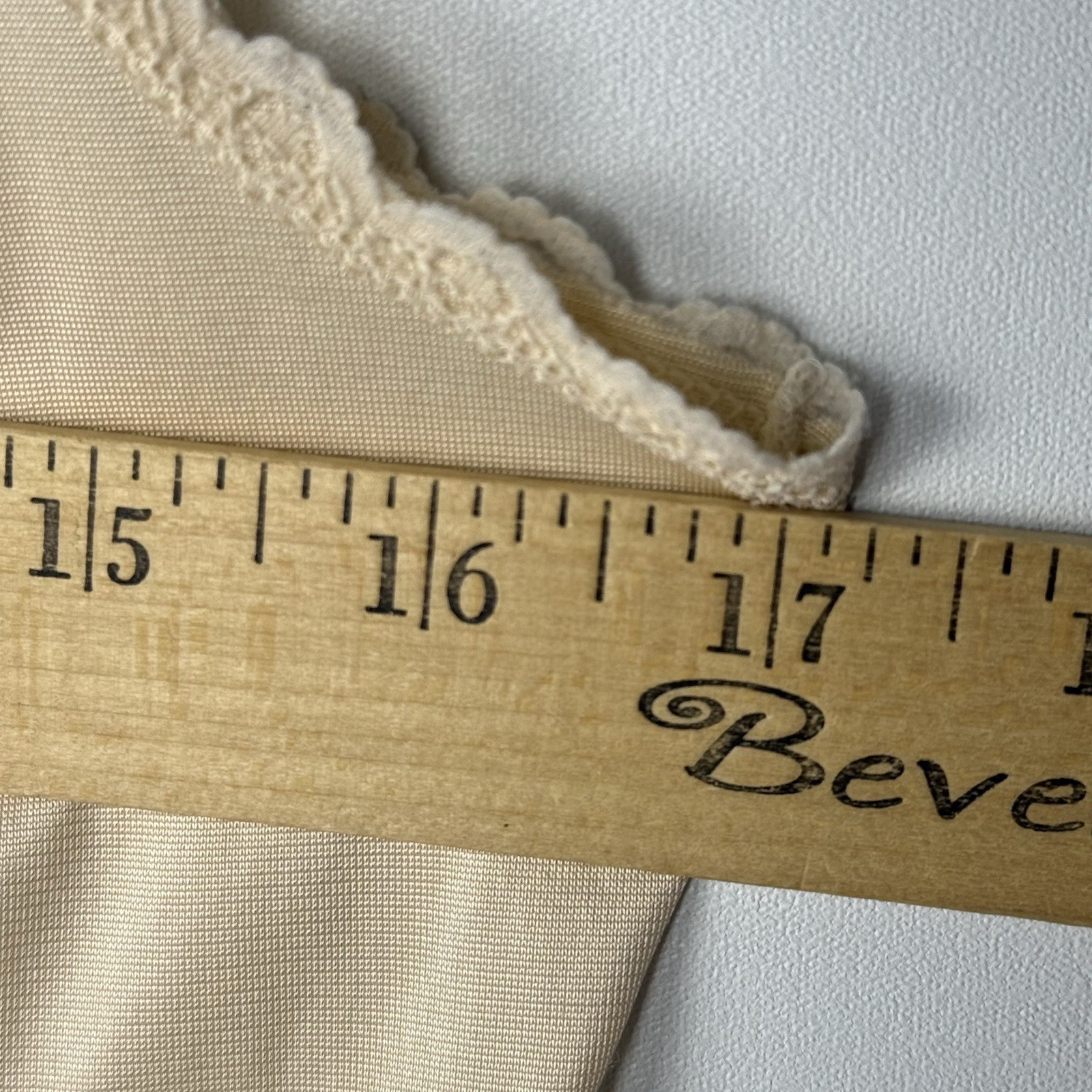 Vintage Camisole JCPenney Slip Tank Top Size 34 Beige Lace Trim Bow USA 70s 80s