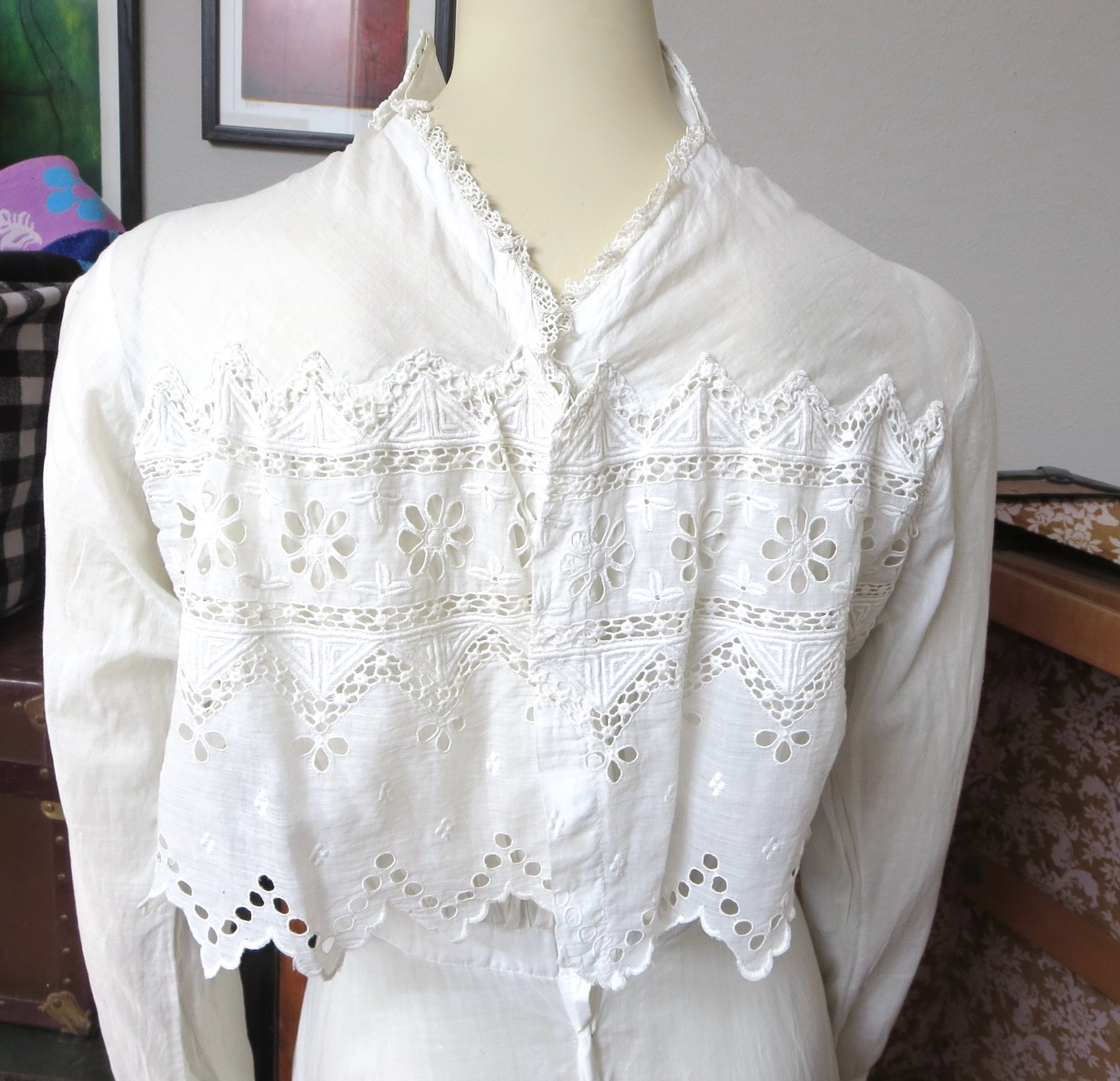 Victorian High Neck White Elegant Eyelet And Lace Dress 36 Bust