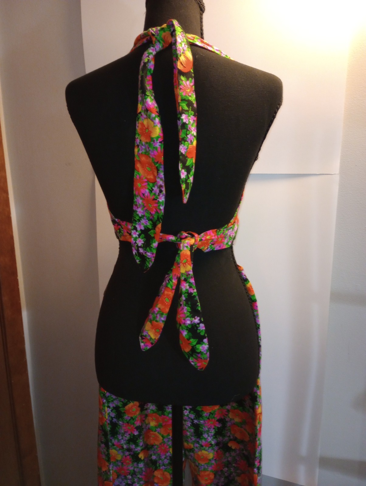 Vtg 60s XS~S 2 Pc SET Floral Halter Top & Wide Leg Pant Hippie Homemade Hallowee