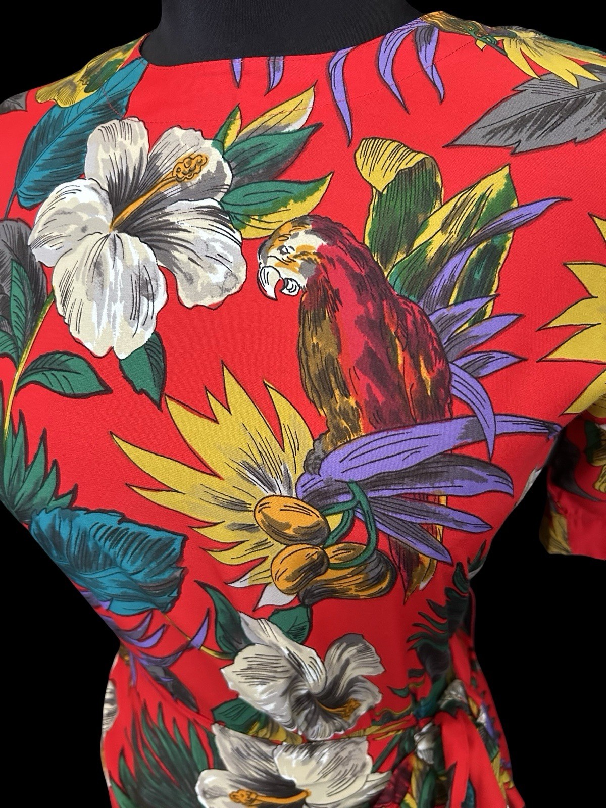 Vintage 1980s 80s Hawaiian Floral Parrot Print Rayon Dress Carol Anderson XL