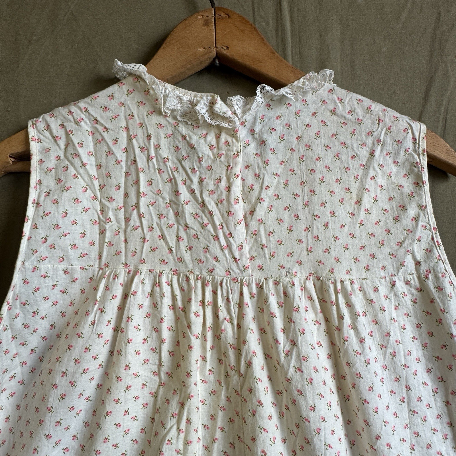 Vintage 60s Women’s Nightgown Mr. P.J. Pink Flowers Boho Folk 18X32.5 READ