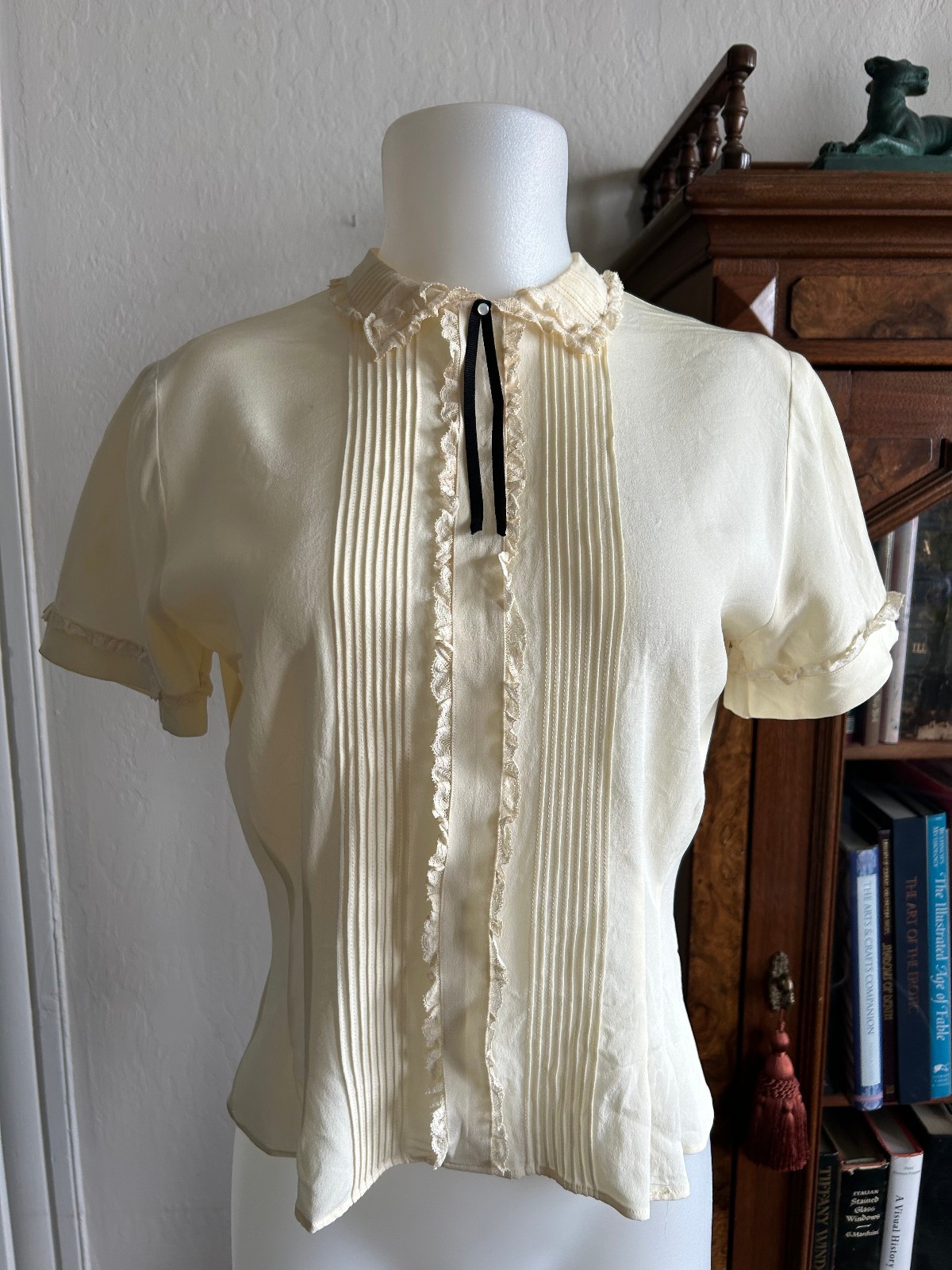 Vintage 40s 50s Sheer Lace Blouse Sz 32 S M Ivory Peter Pan Collar Shell Button