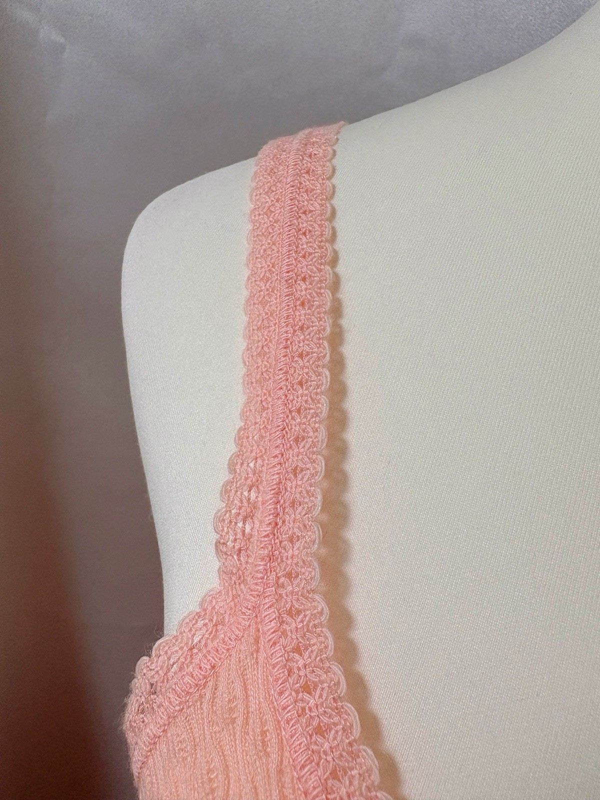 Vintage 1970s 1980s Italy mamabu Wool knit Camisole Top Pink Lace Romantic Boho
