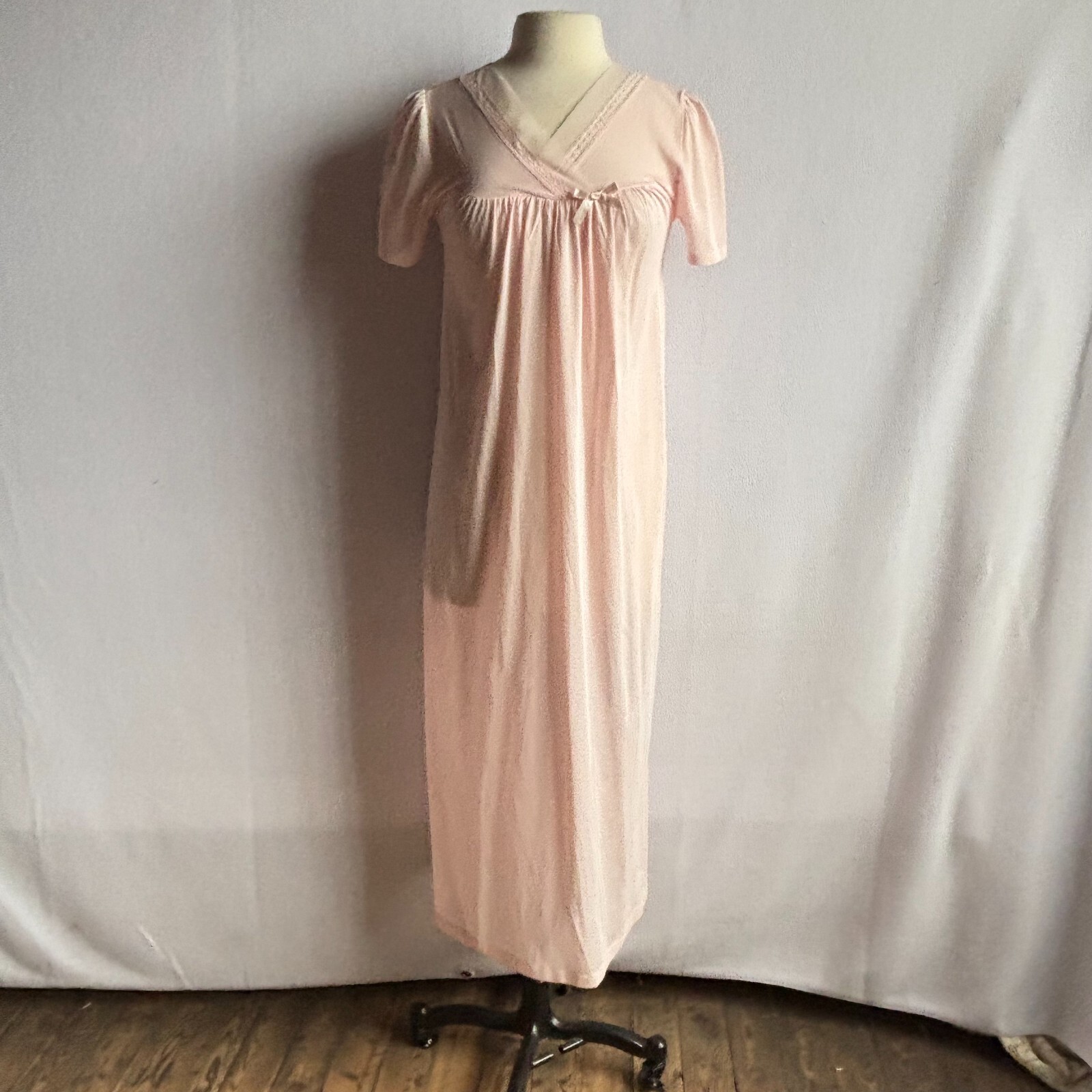 Vintage 1970s Philmaid Pink Short Sleeve Full Length Nightgown NOS