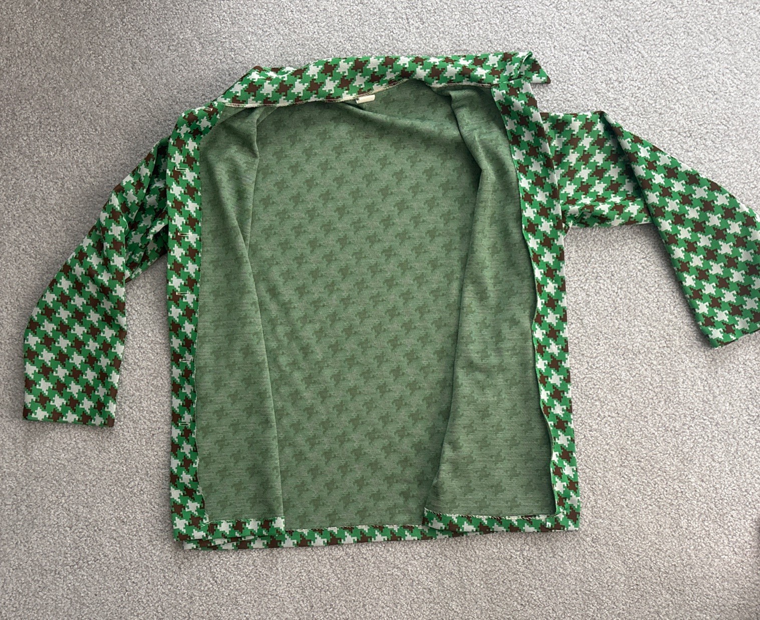 Vintage 70’s/80’s Print Button Up w/ Pointed Collar Women&rsquo;s Size Large,Unbranded