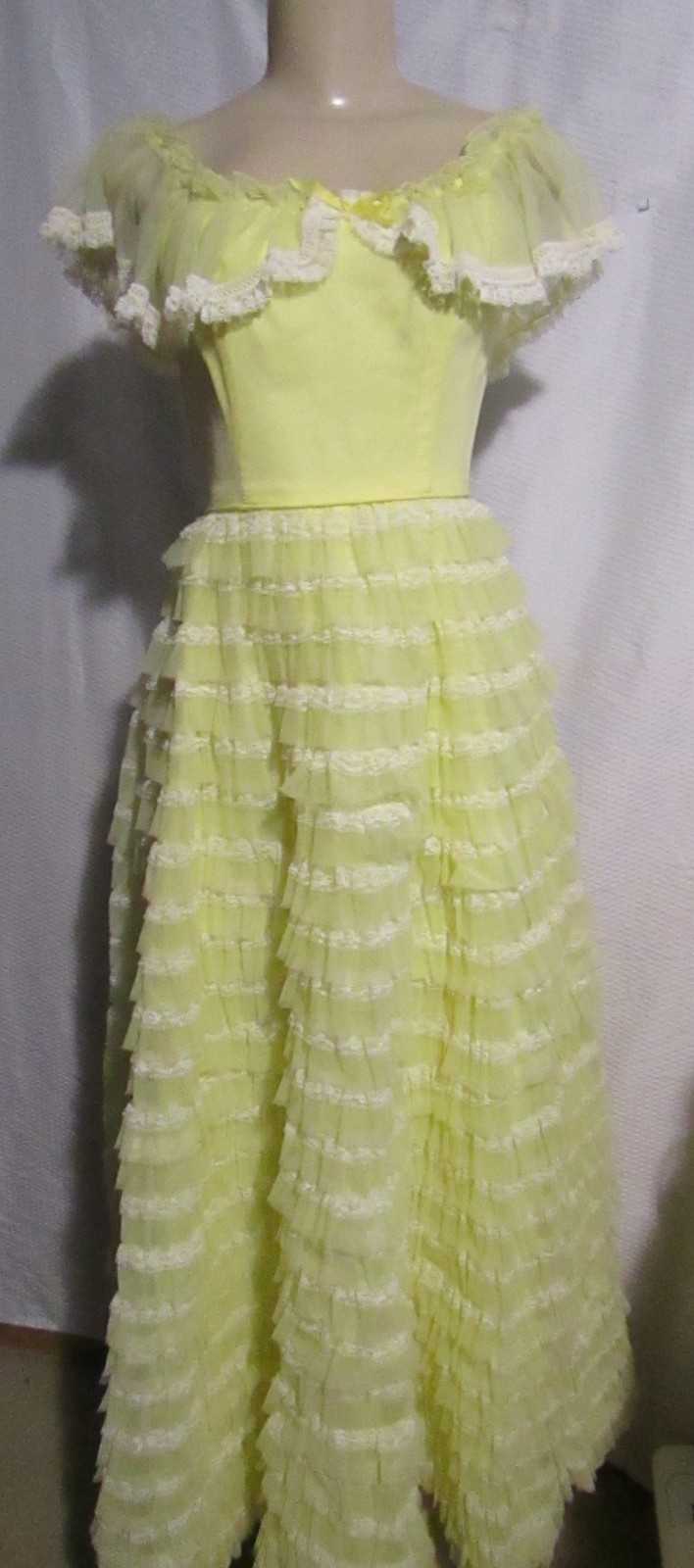 Vtg 60&rsquo;s Nadine Union Made Yellow Prom Dress Cupcake Tiered Tulle Sz 5 / S Lace