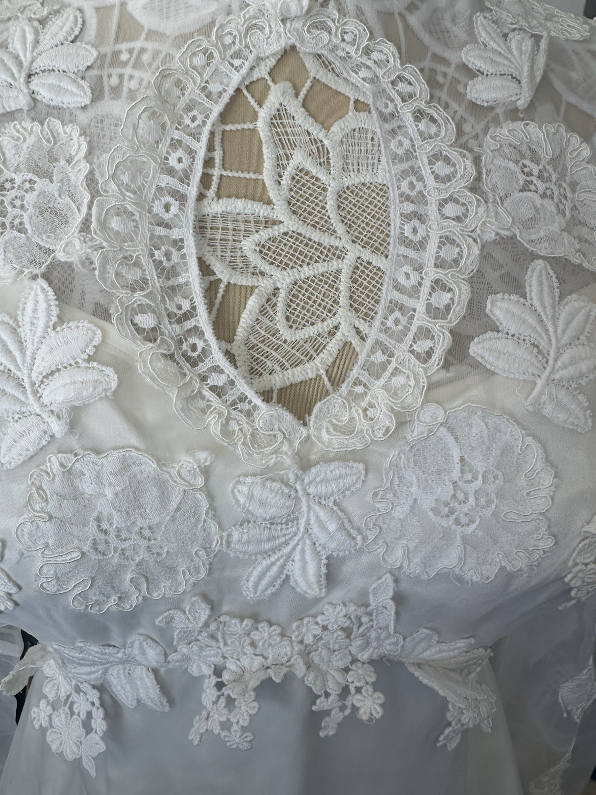 Vintage Wedding Dress With Train