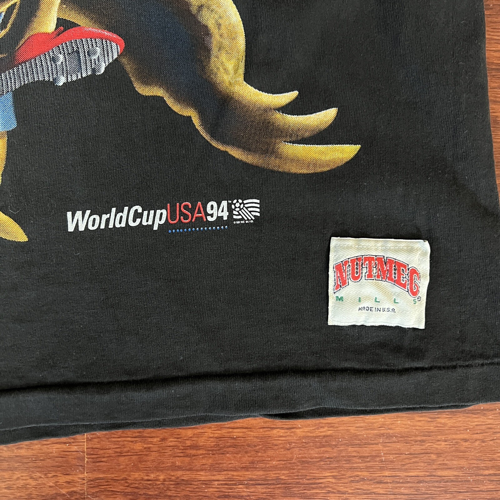 Vintage World Cup USA Eagle Nutmeg T-Shirt United States FIFA 1994 90s Sz Small