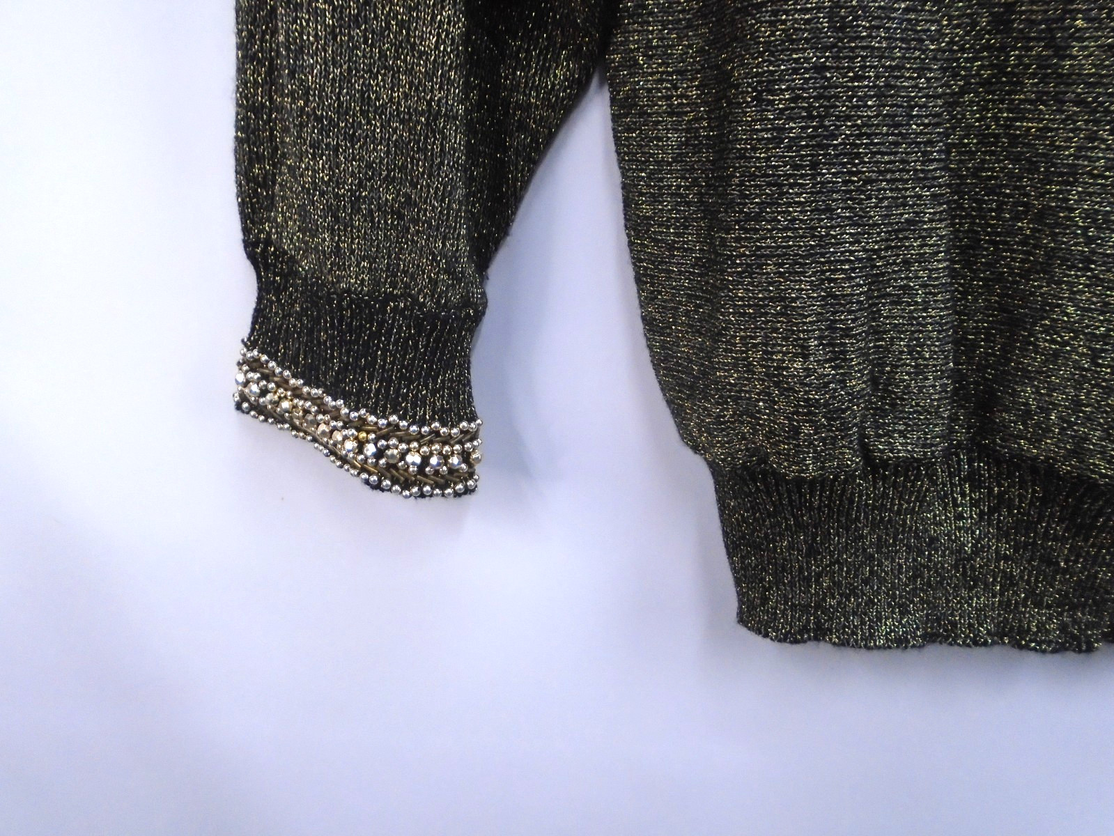 Vintage Kroshetta gold beaded wool foil sweater Womens Size 38 Made in Hong Kong