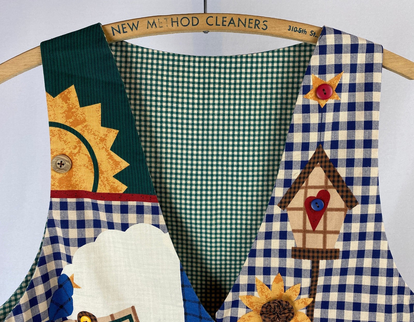 Handmade Sunflower Applique Vest – Grandma Core