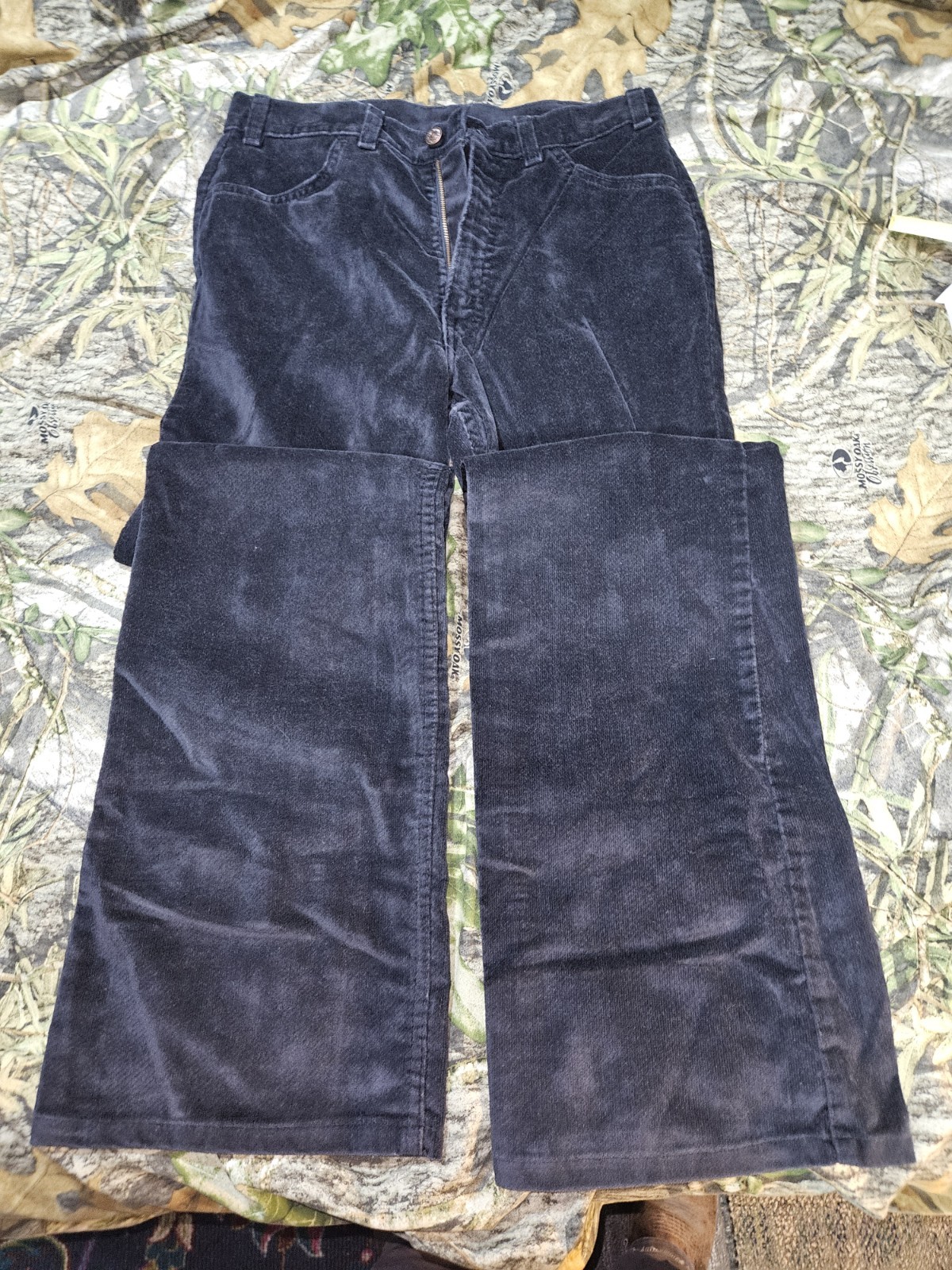 VINTAGE – 70s Black Corduroy LEVIS Pants- 15in Waist 34in Inseam