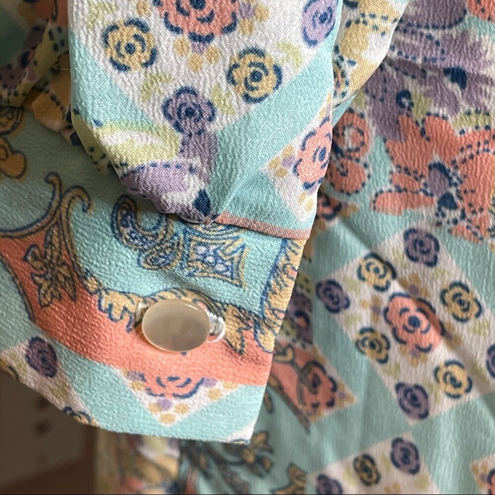 Vintage 1960s Pastel Floral Patchwork Pointed Collared Button Front Dress
