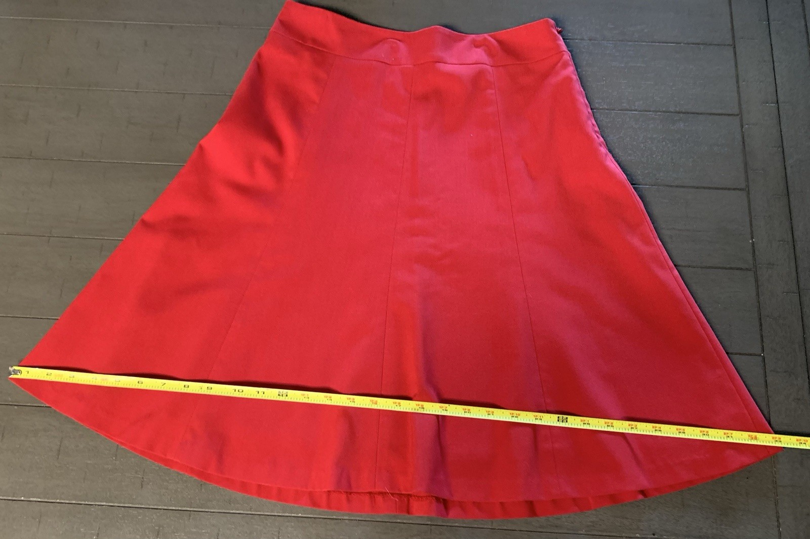 A8 80s COVINGTON STRETCH RAYON BLEND RED FLAIR MINI SKIRT SMALL/6 SIDE ZIP