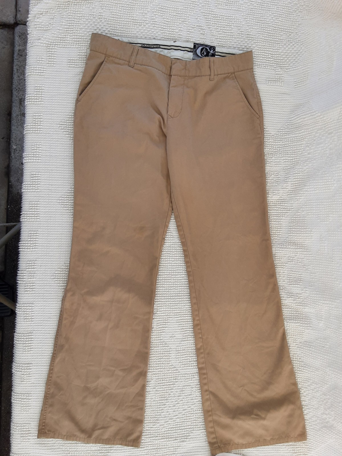 Vintage womens / 90s skater girl VOLCOM Franchickie skater/Chino pants