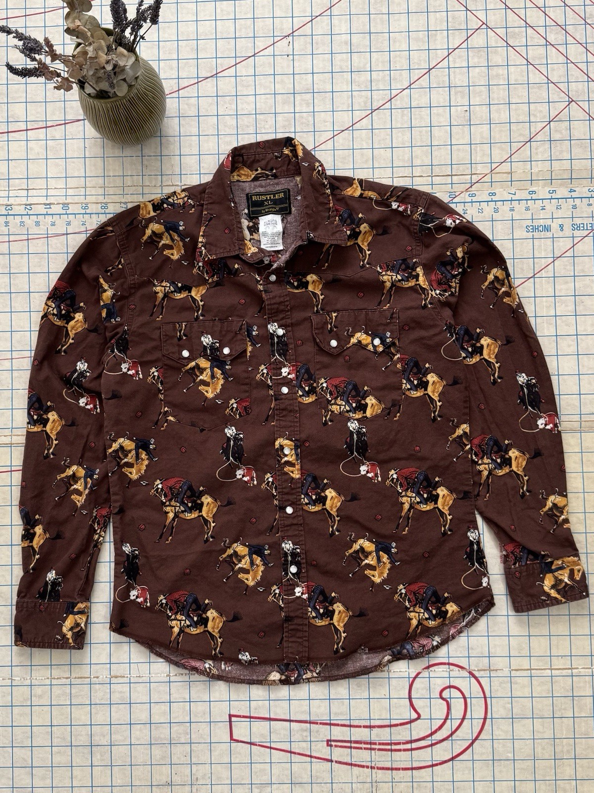 Vintage Rustler by Wrangler Pearl Snap Button Up Brown Fits Womens Small
