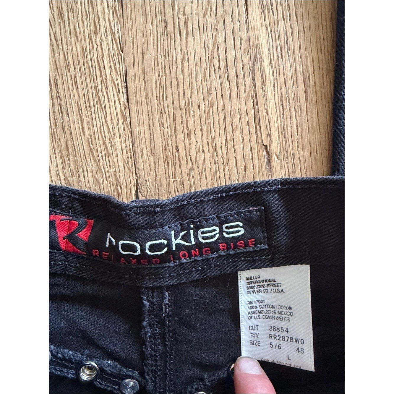 Vintage Western Rockies Studded High Rise Bareback Jeans Black Waist 26&Prime;