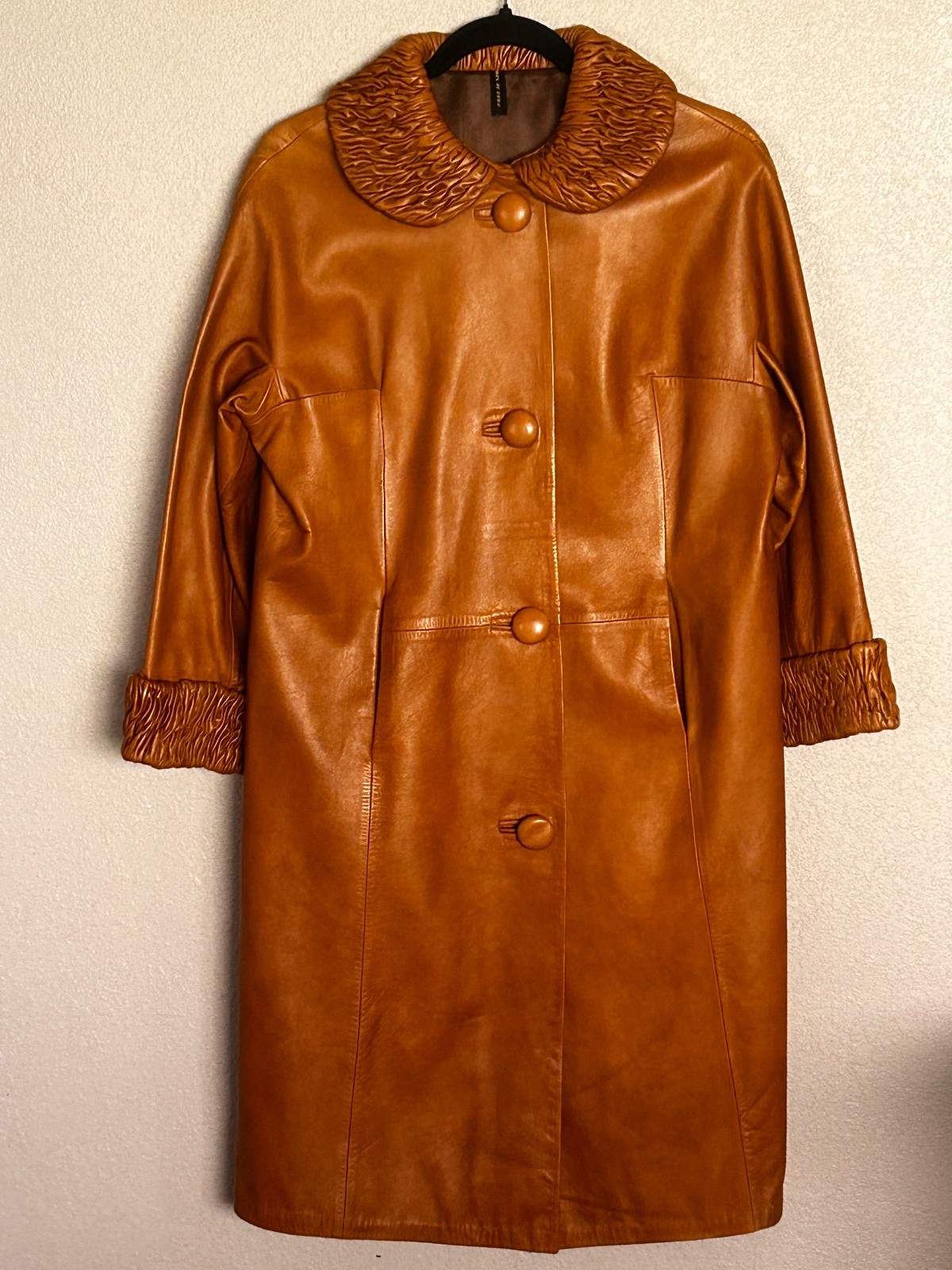 VTG Camel Brown 3/4 Length Sleeve Leather Coat Women&rsquo;s Handcrafted in Spain