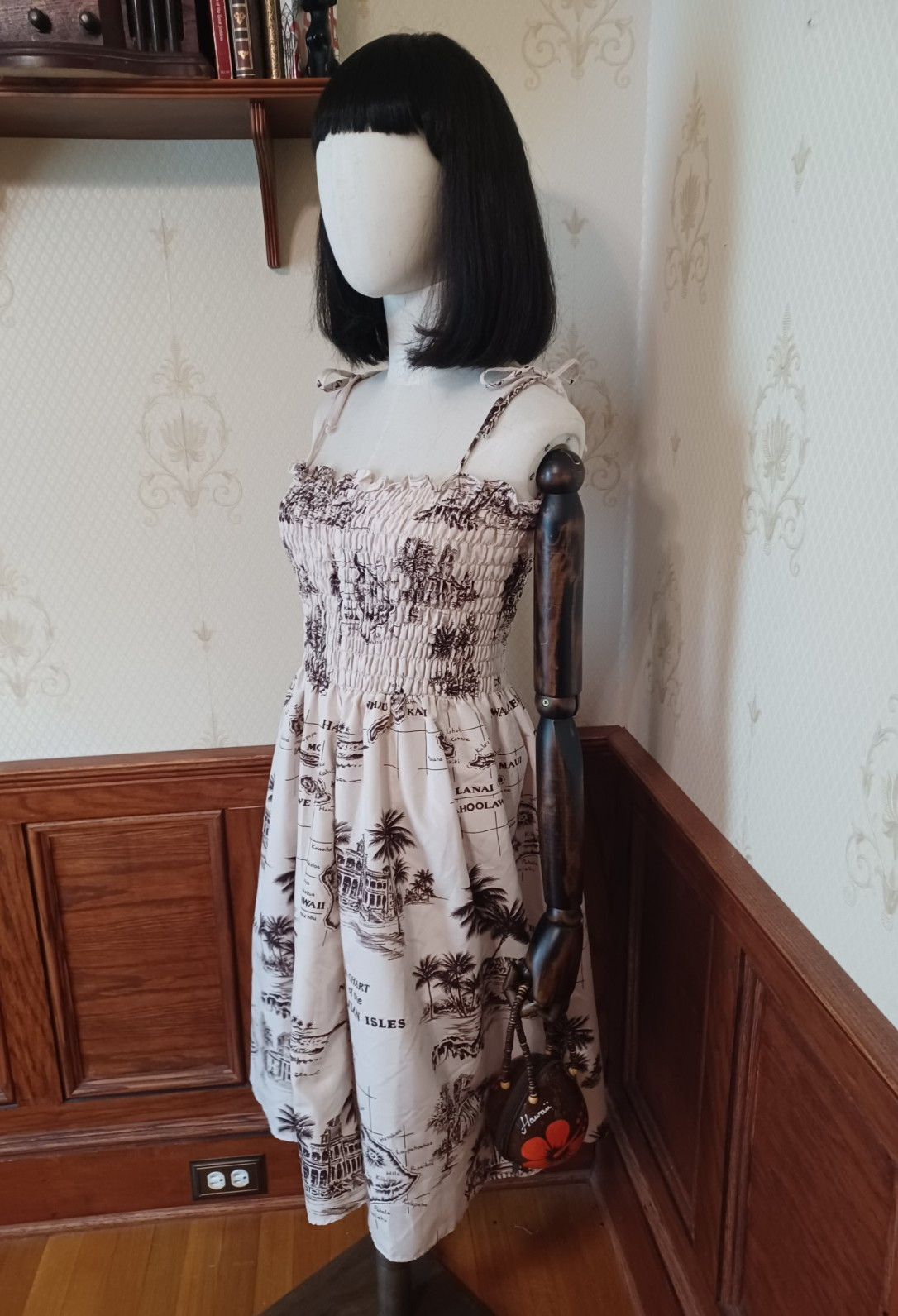 Vintage 1970s/80s Naupaka Hawaii Map Print Tiki Boho Toile Smocked Sundress
