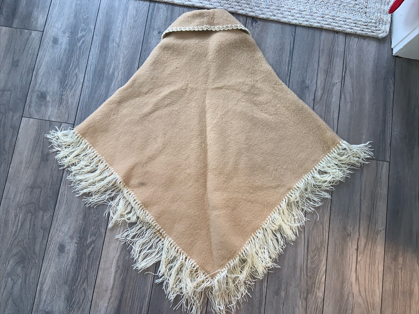 VTG Handmade Alpaca Llama Embroidered Fringed Boho Hippy Poncho Shawl Cape