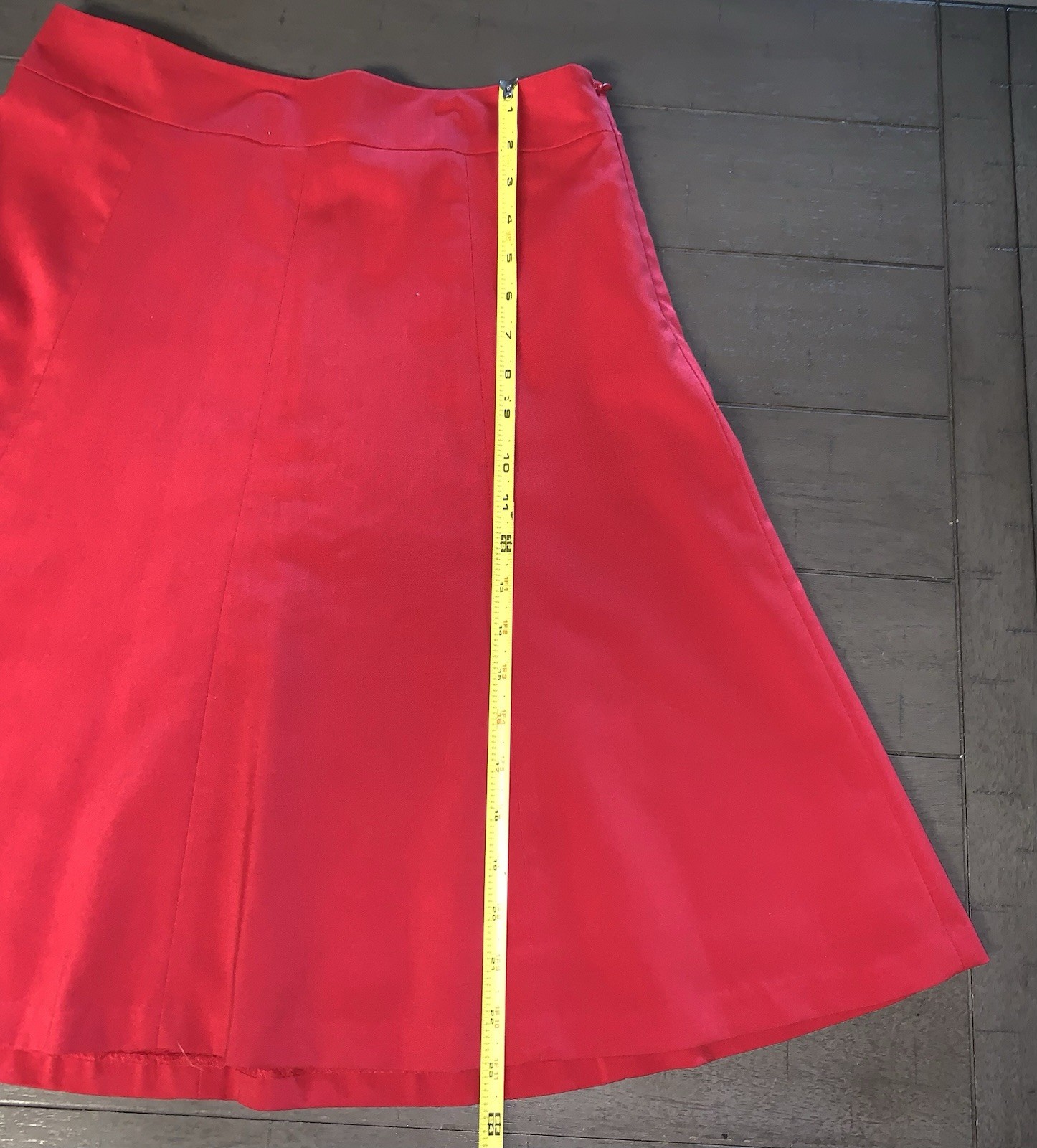 A8 80s COVINGTON STRETCH RAYON BLEND RED FLAIR MINI SKIRT SMALL/6 SIDE ZIP