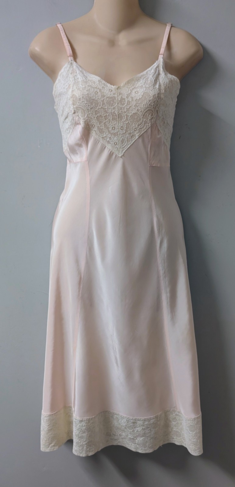 Vintage 40&rsquo;s Miss Elaine Exclusive Rare Full Slip Acetate Nylon Crepe Pink XS