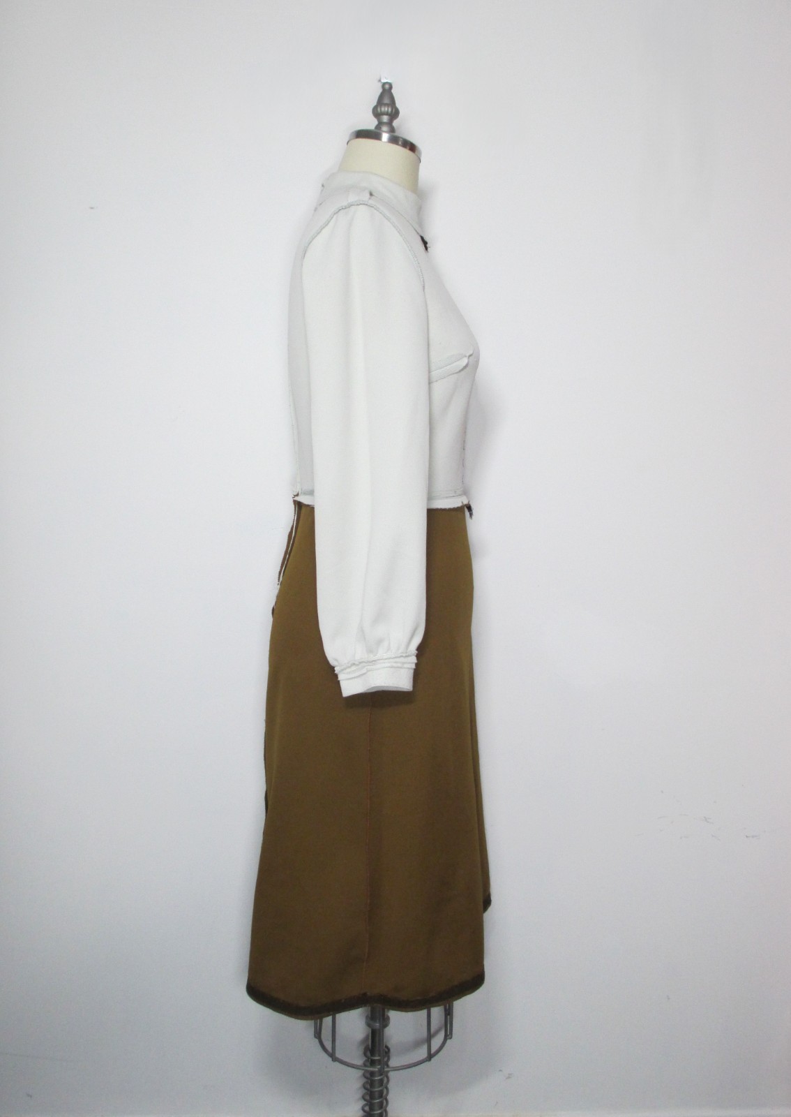 Vintage Gray, Brown Everyday Dress Honeycomb Double-knit, Very nice, Size M