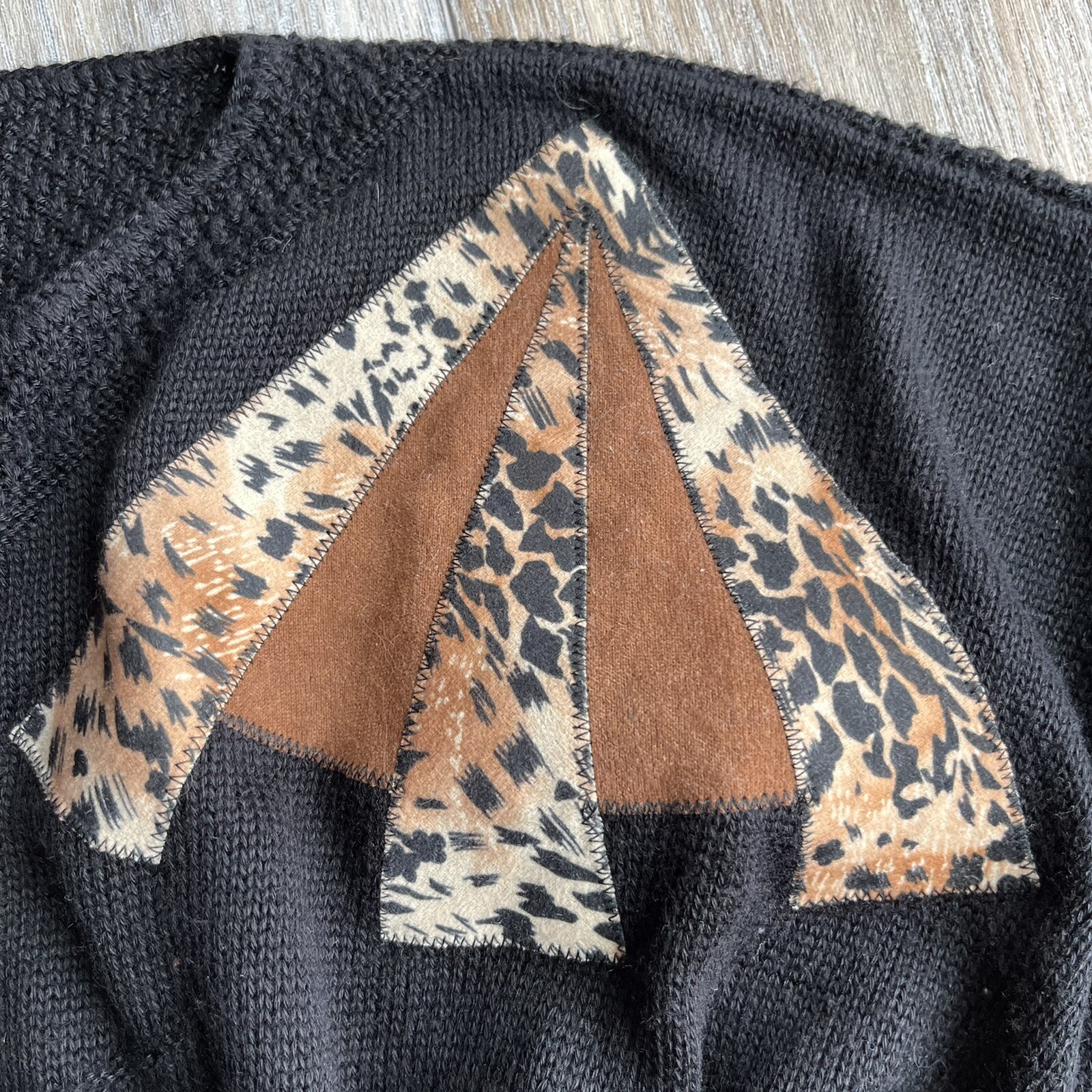 Vintage 80s Sweater Dolman Sleeve Statement Black Leopard Print Animal Large